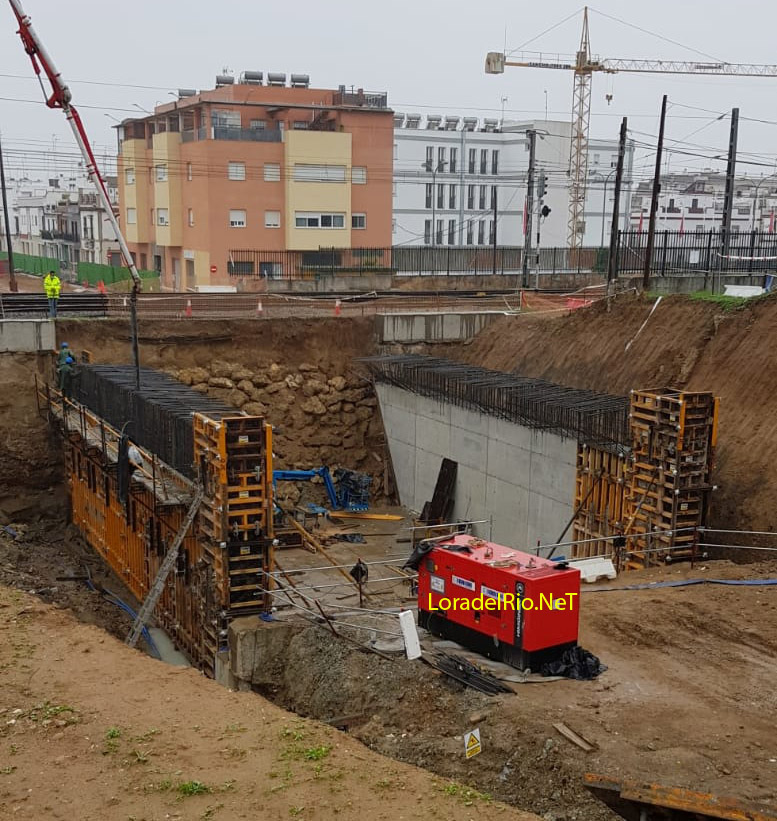 Construcción paso subterráneo de HYTASA